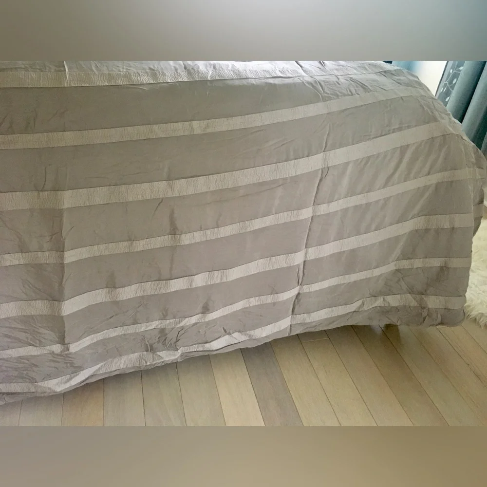 Donna Karan silk taupe Pleated Duvet Cover